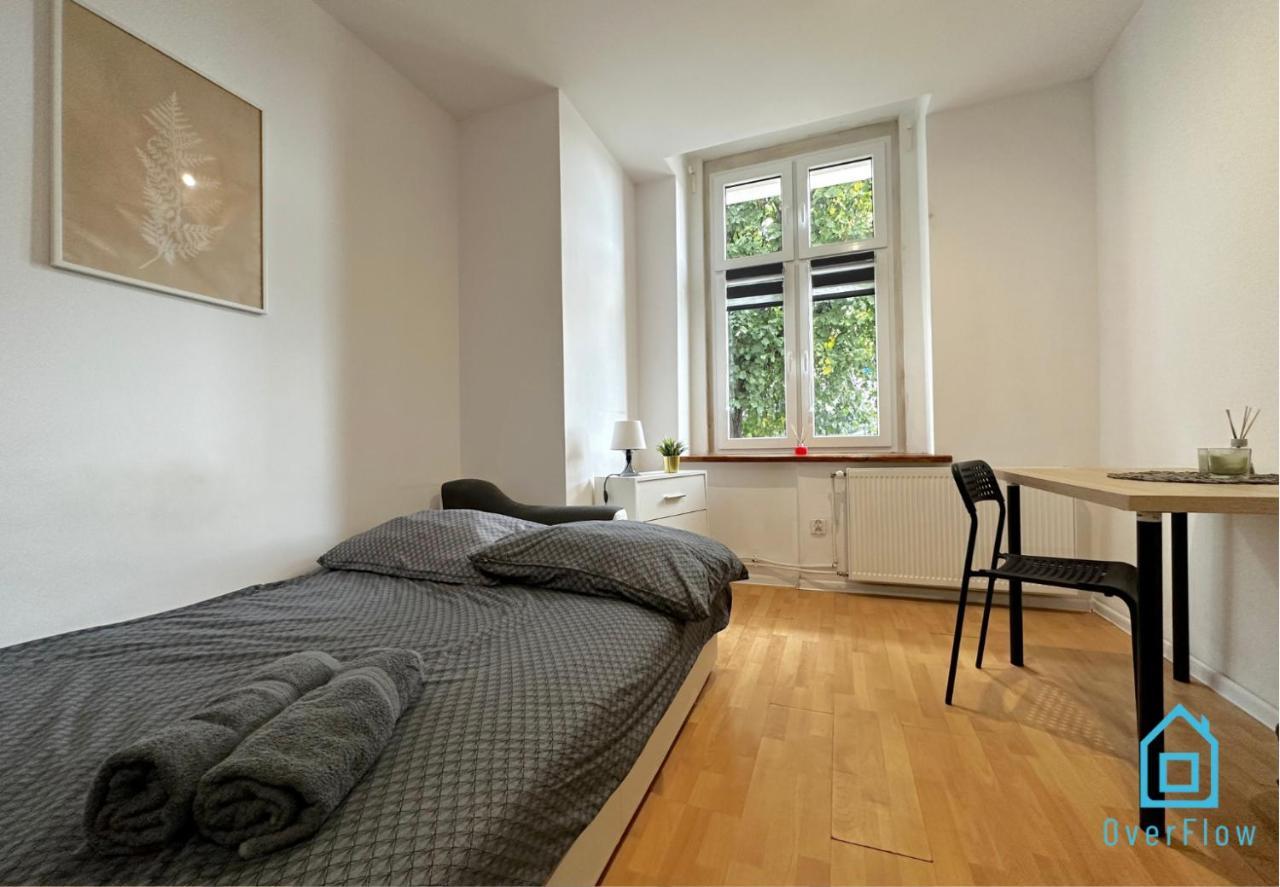 Leaf Room - 20 Minutes To Gdansk Old Town & Seaside Esterno foto